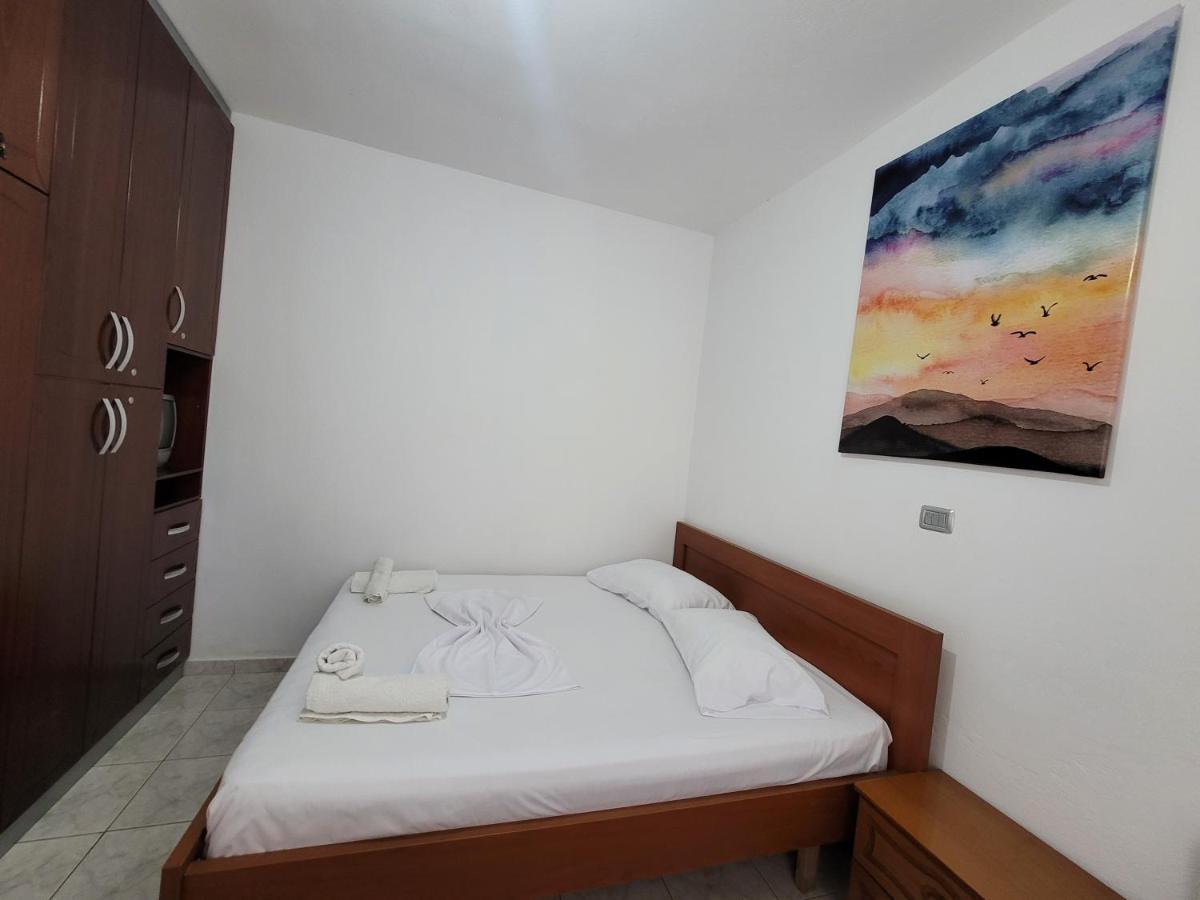 Spahiu Guesthouse Ksamil Exterior foto